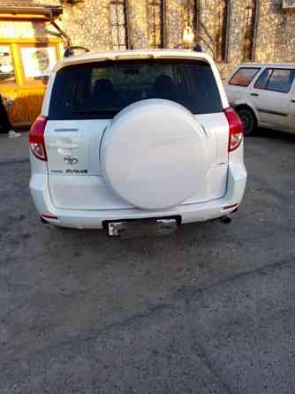 Автомобиль Toyota Rav 4 premium Рыбница