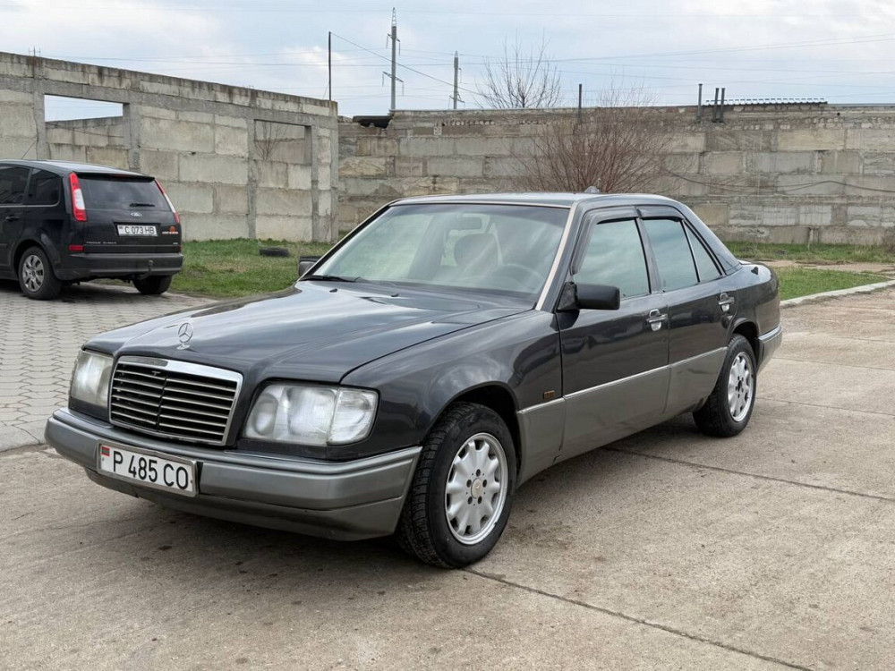 Mercedes-Benz E250 Tiraspol - fotografie 2