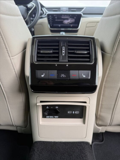 Skoda superb laurin & klement 4X4, stare foarte buna, km original, se Chişinău - fotografie 6