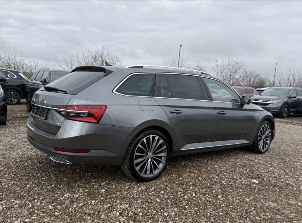 Skoda superb laurin & klement 4X4, stare foarte buna, km original, se Chişinău - fotografie 8