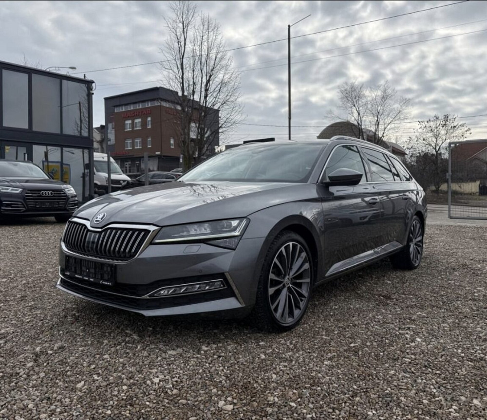 Skoda superb laurin & klement 4X4, stare foarte buna, km original, se Chişinău - fotografie 1