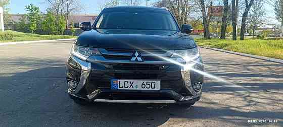 Mitsubishi outlander plugin hybrid. 4*4 полный привод Европейский а Tiraspol