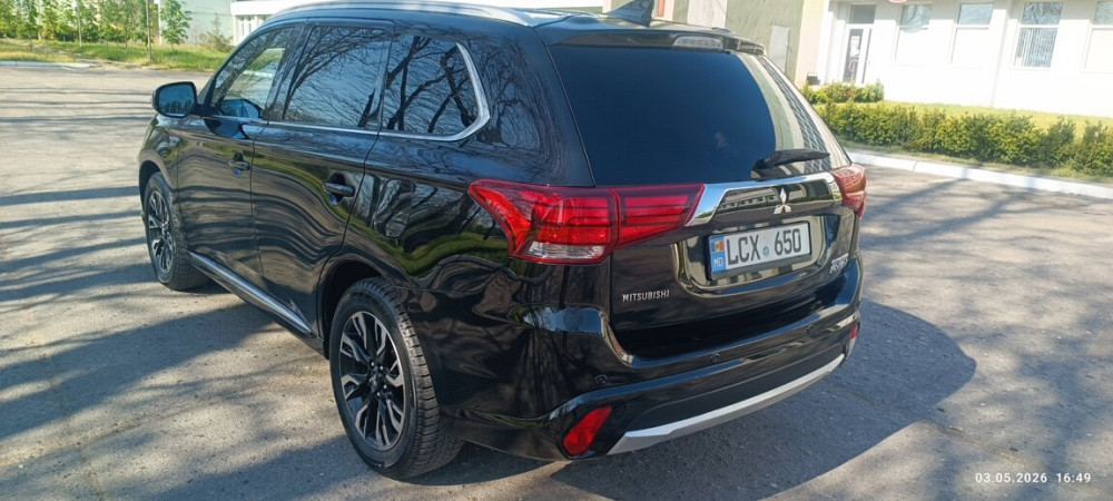 Mitsubishi outlander plugin hybrid. 4*4 полный привод Европейский а Тирасполь - изображение 6