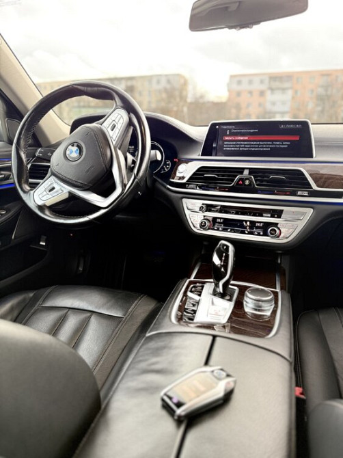 Продам BMW 7 G12 740xe Long Тирасполь - изображение 8