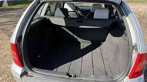 Skoda Octavia 2002 универсал Бельцы