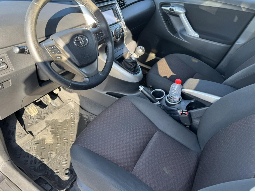 Toyota Verso 2011г. 2.0 дизель Tiraspol - fotografie 7