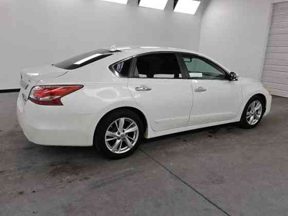 Продам Nissan Altima L33 SV Bender