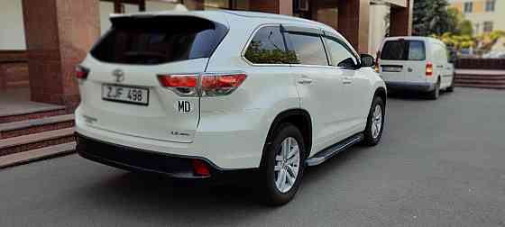 Toyota Highlander Тирасполь