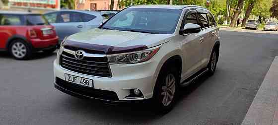 Toyota Highlander Тирасполь