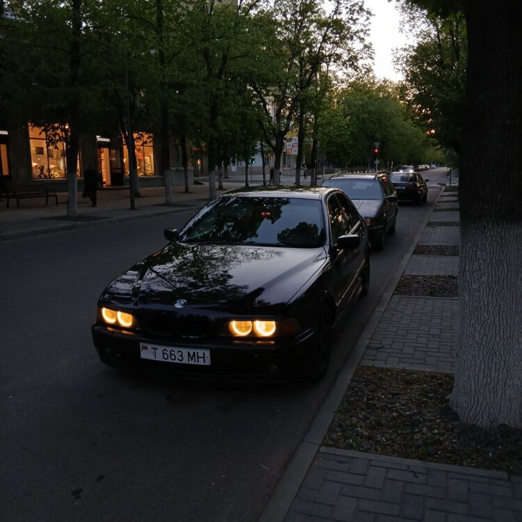 БМВ е39 3.0 м57 AКП Бендеры - изображение 2