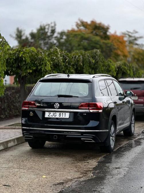 Volkswagen Atlas R-Line, нейтральные Tiraspol - fotografie 4