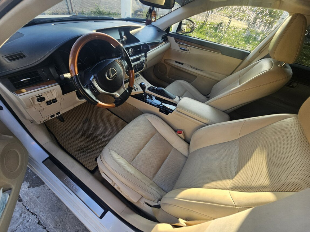 Lexus ES 300 H Тирасполь - изображение 4