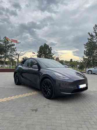 TESLA MODEL Y 2024 DUAL MOTOR Тирасполь