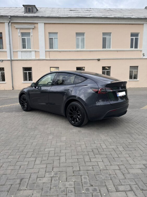 TESLA MODEL Y 2024 DUAL MOTOR Tiraspol - fotografie 2