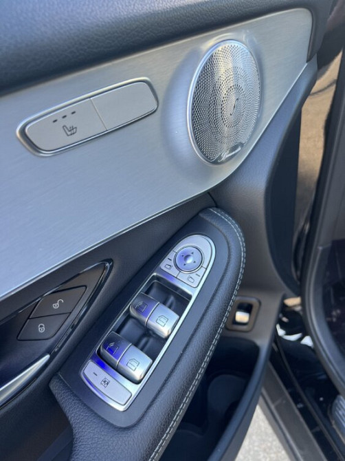 Продам Mercedes GLC 200 Кишинёв - изображение 8