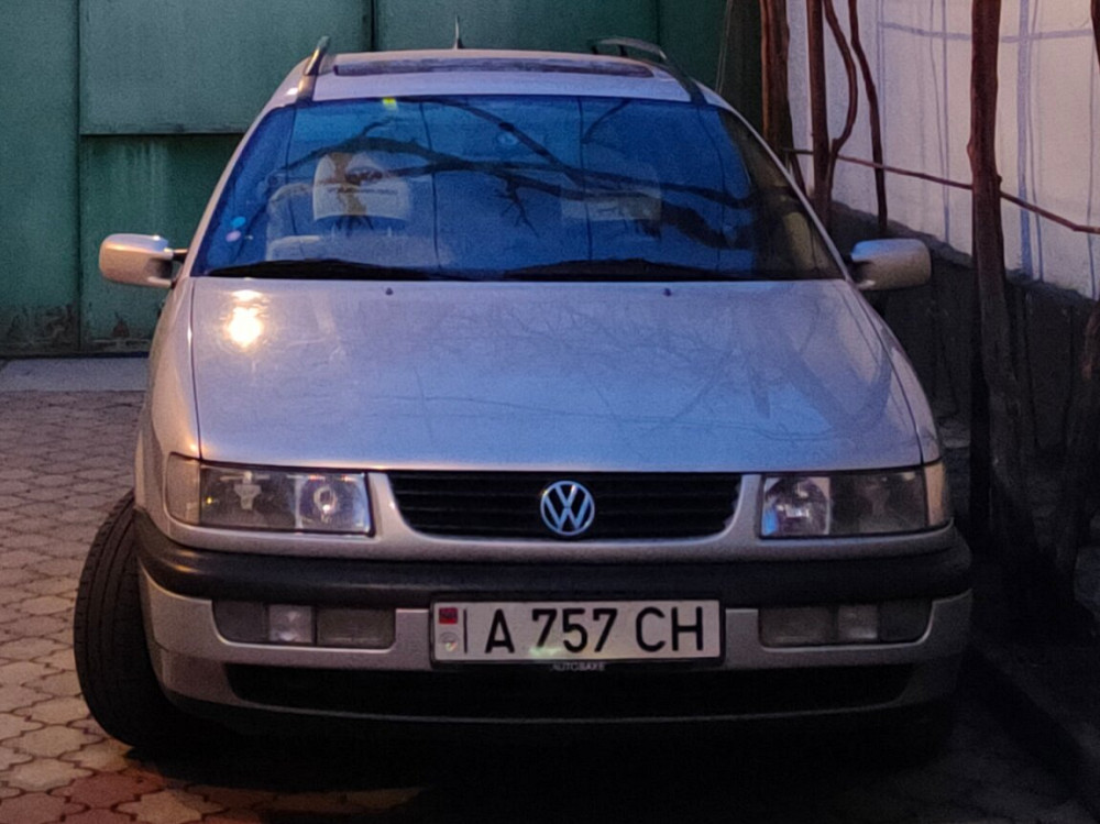 Продам Volkswagen Passat универсал B4 Бендеры - изображение 2