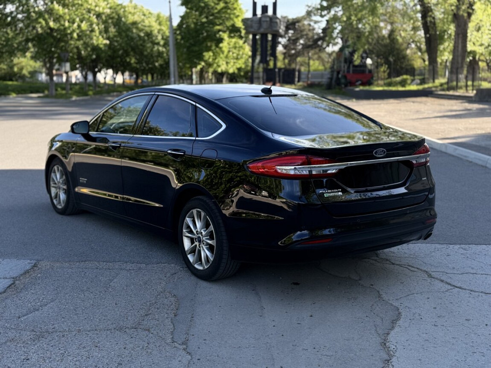 Ford Fusion Рестайлинг Гибрид Бендеры - изображение 6