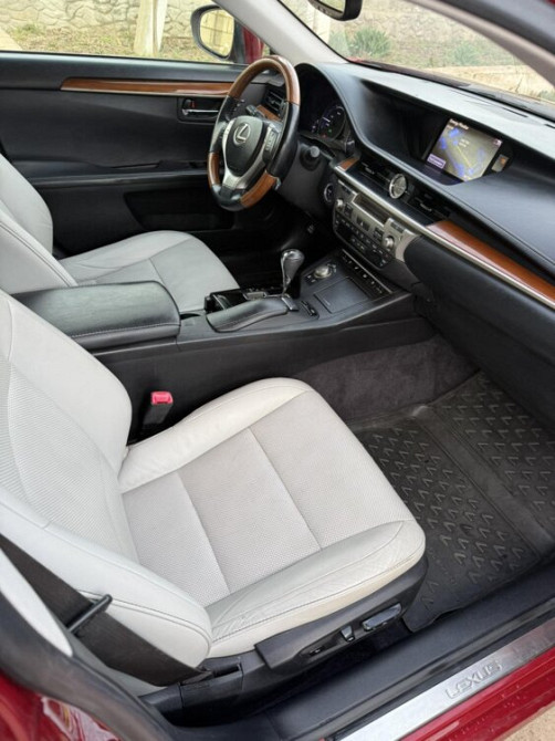 Продам Lexus ES 300h Тирасполь - изображение 3