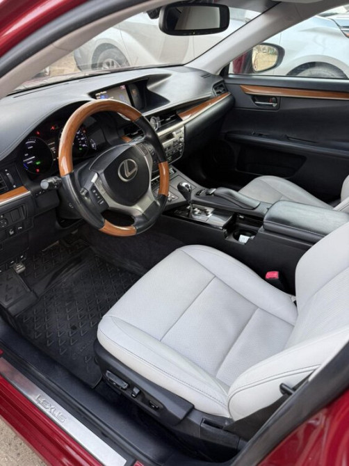 Продам Lexus ES 300h Тирасполь - изображение 6