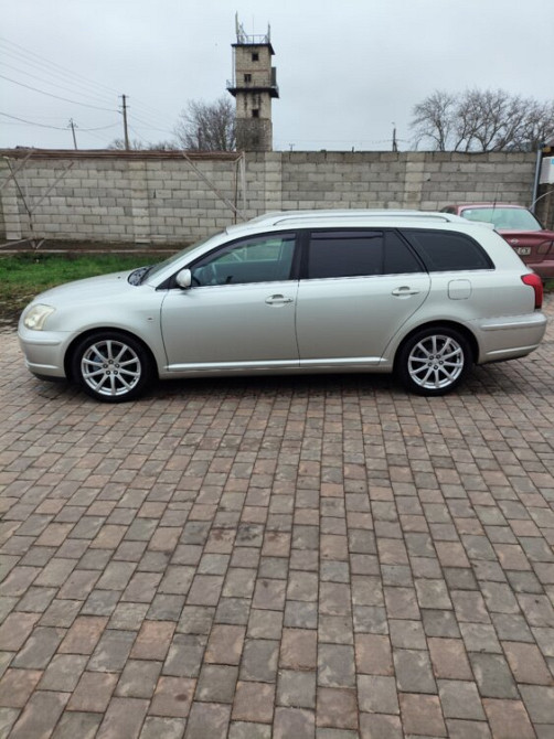 Toyota Avensis Tiraspol - fotografie 1
