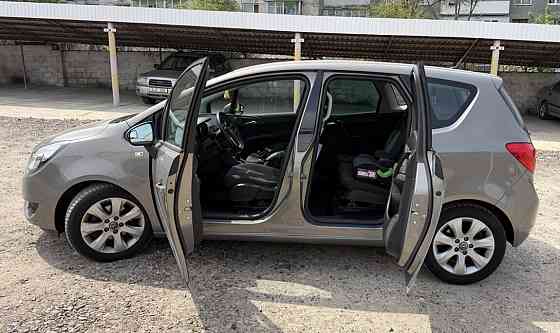 Opel Meriva B, 2015 год, автомат, 1,4л бензин Тирасполь