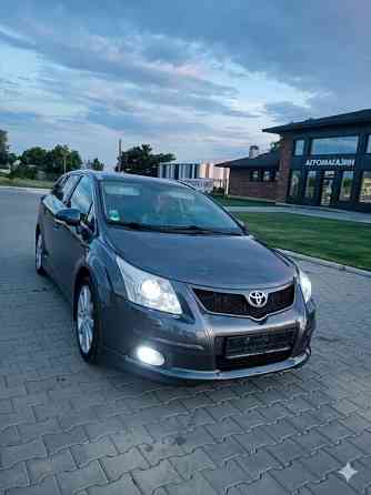 Продам эксклюзивную Тойоту Авенсис т27 Тирасполь