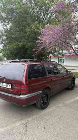 Продам VW Passat B4 1.8 бензин-газ метан Тирасполь
