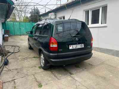 Opel Zafira Тирасполь