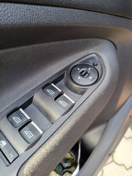 Ford C-MAX 2015 год Слободзея Slobozia - fotografie 9