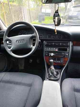 Audi A6 1995 год Суклея Суклея