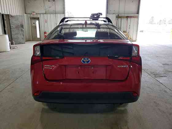 2021 Toyota Prius LE AWD-E Тирасполь