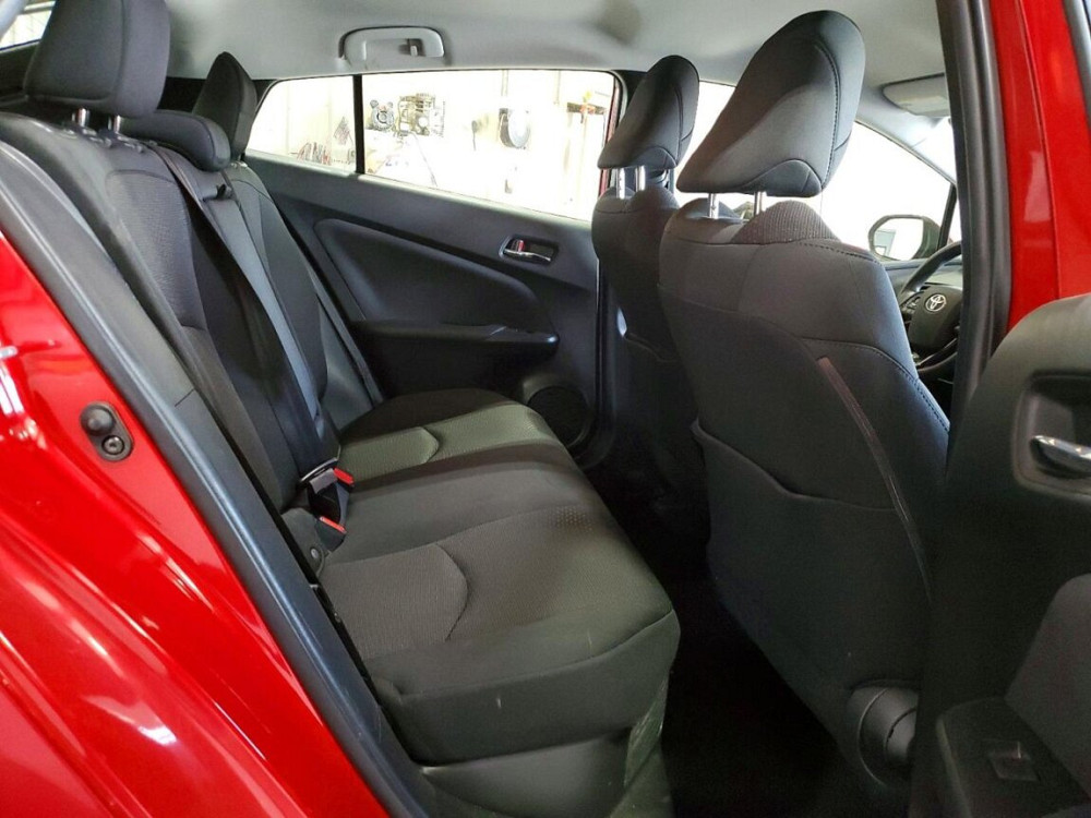 2021 Toyota Prius LE AWD-E Тирасполь - изображение 4