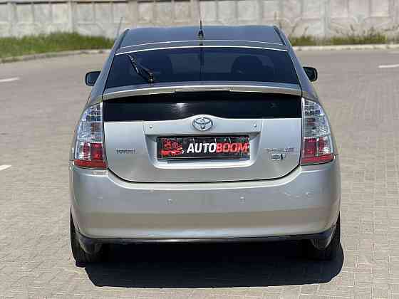Toyota Prius 20 1.5 гибрид Газ метан 20 кубов 6000$ торг / обмен Тирасполь