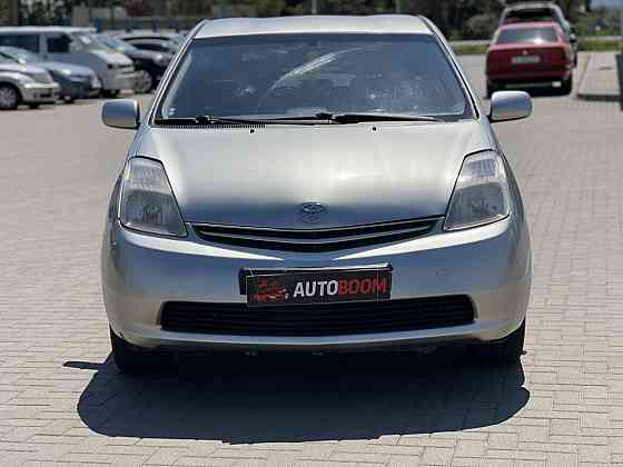 Toyota Prius 20 1.5 гибрид Газ метан 20 кубов 6000$ торг / обмен Тирасполь