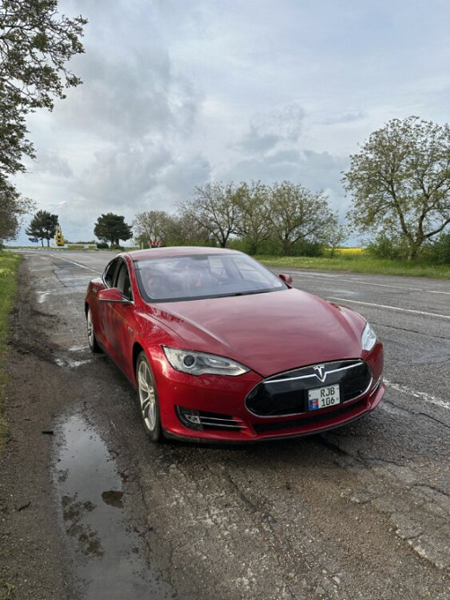 Tesla Model S 85 2014г Тирасполь - изображение 3