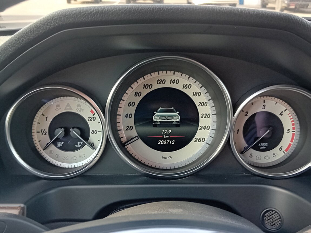 Mercedes E-Class 2014 год Тирасполь Tiraspol - fotografie 3