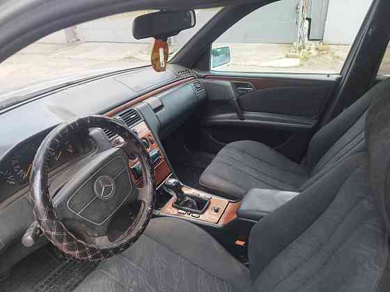 Mercedes E-Class 1996 год Бендеры Bender