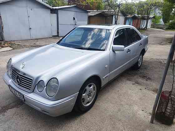 Mercedes E-Class 1996 год Бендеры Bender