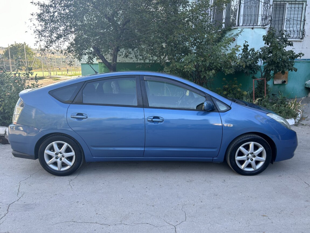 Toyota Prius 2004 год Бендеры Бендеры - изображение 1