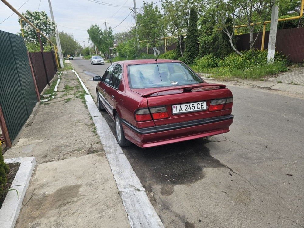 Nissan Primera 1996 год Бендеры Бендеры - изображение 6