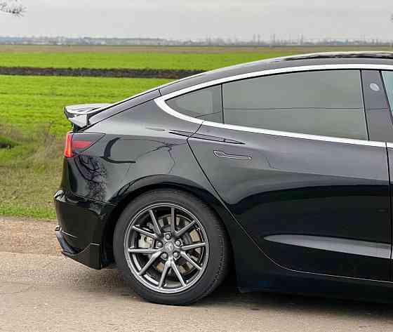 Tesla Model 3 2018 год Тирасполь Tiraspol