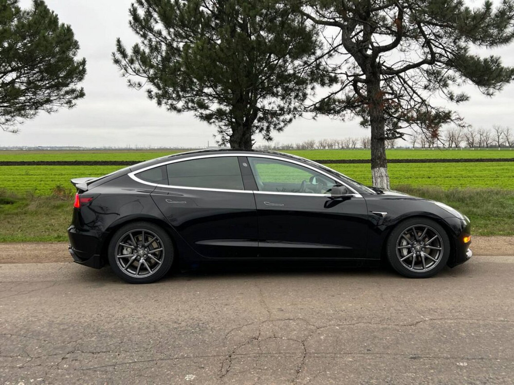Tesla Model 3 2018 год Тирасполь Tiraspol - fotografie 6