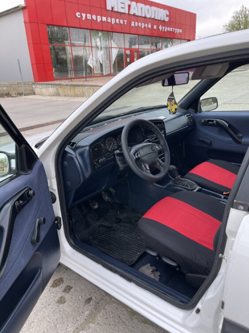 Volkswagen Passat 1995 год Тирасполь Tiraspol - fotografie 5