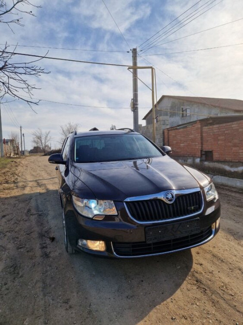 Skoda Superb 2011 год Дубоссары Dubăsari - fotografie 1