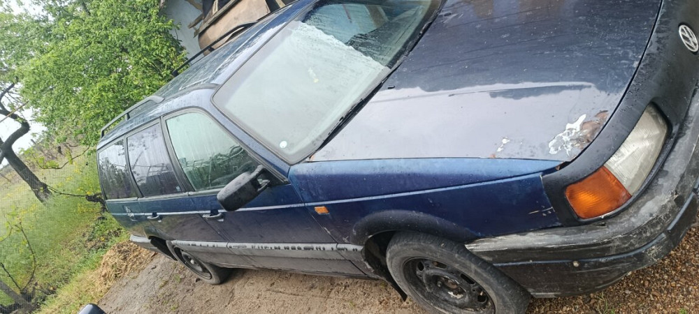 Volkswagen Passat 1993 год Тирасполь Тирасполь - изображение 1
