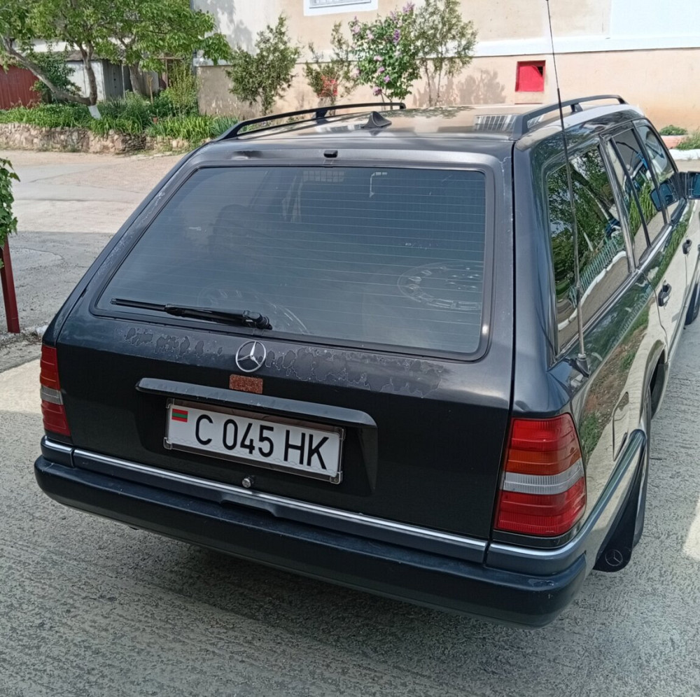Mercedes W124 1991 год Ближний Хутор Blijnii Hutor - fotografie 3
