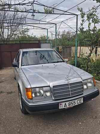Mercedes W124 1992 год Слободзея Slobozia