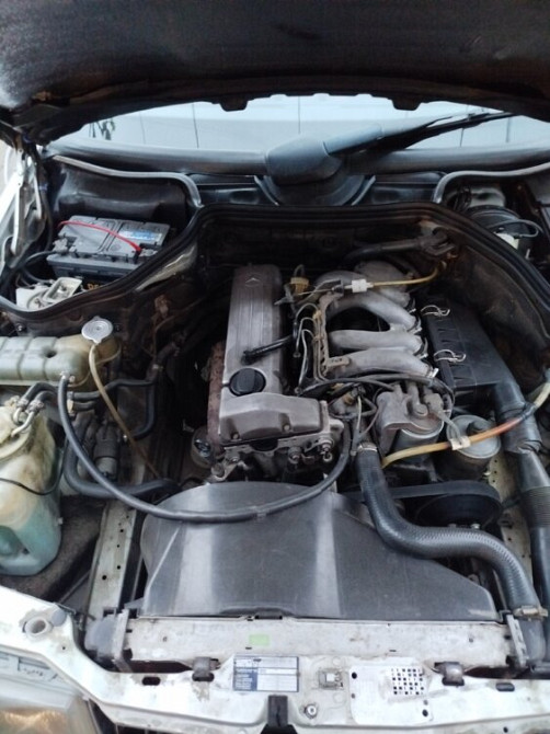 Mercedes W124 1992 год Слободзея Slobozia - fotografie 10