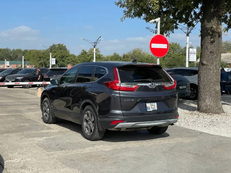 Honda CR-V 2017 год Тирасполь Tiraspol - fotografie 3
