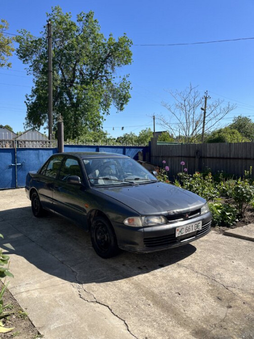 Mitsubishi Lancer 1996 год Слободзея Слободзея - изображение 5